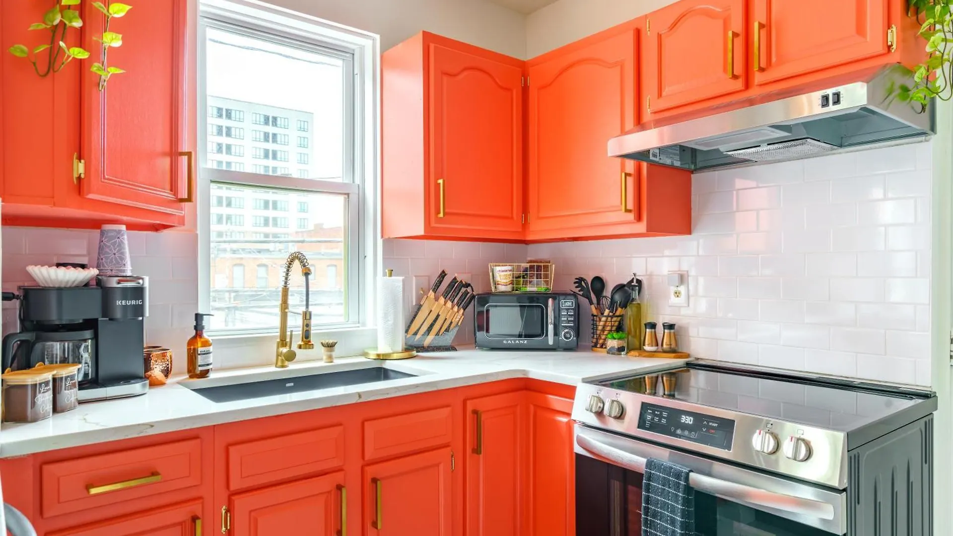 Prime Location Top Rated Clean Parking Free Columbus